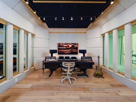 Carl Tatz Design MixRoom™ Installation using White CTD Signature Series Modules Carl Tatz Design MixRoom™ Installation using White CTD Signature Series Modules