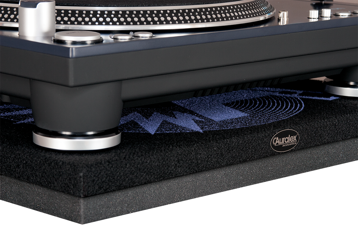 Image of turntable on Auralex ISO-Tone