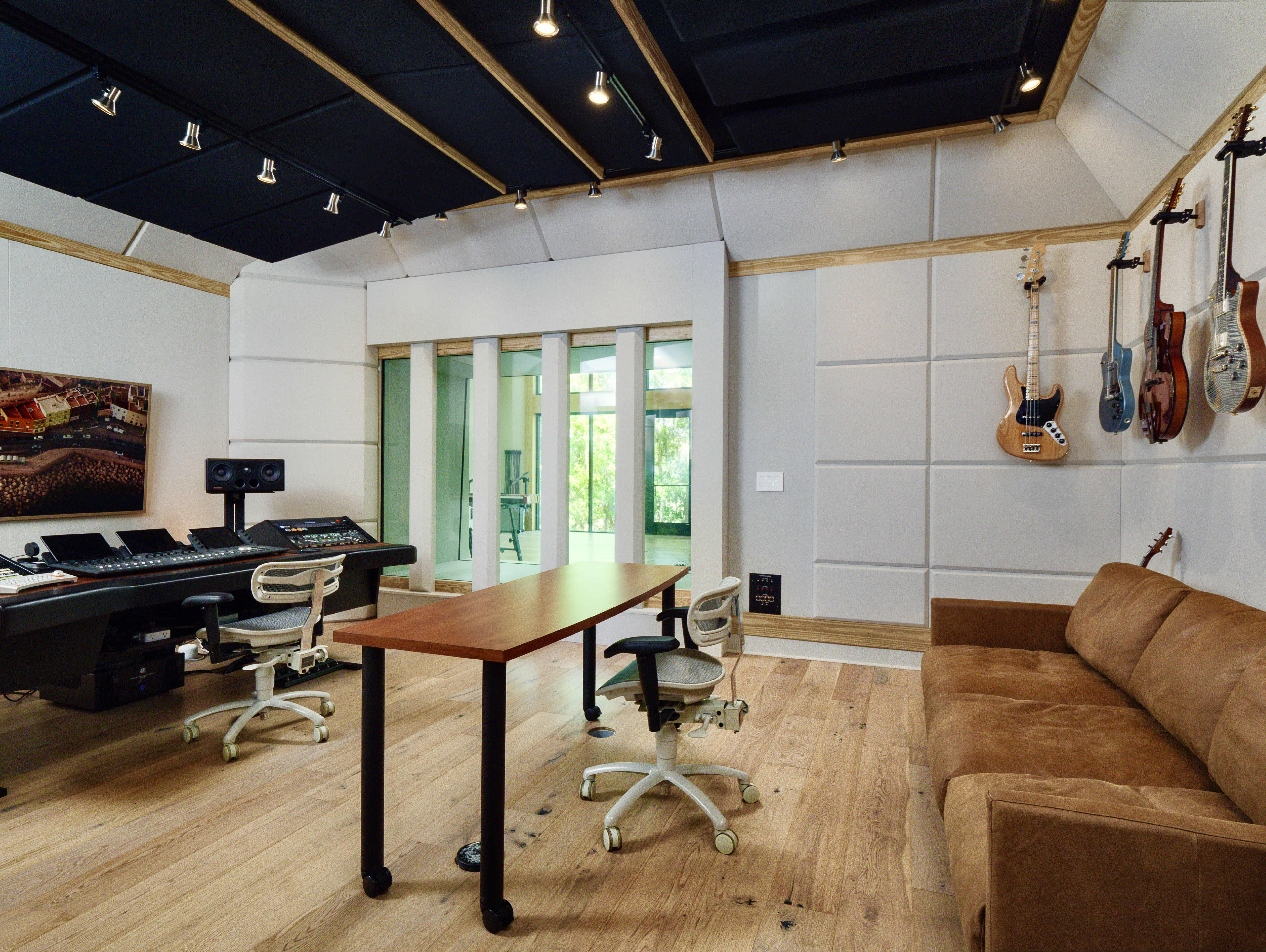 Jam Band Studio - CTD MixRoom™ Installation Jam Band Studio - CTD MixRoom™ Installation