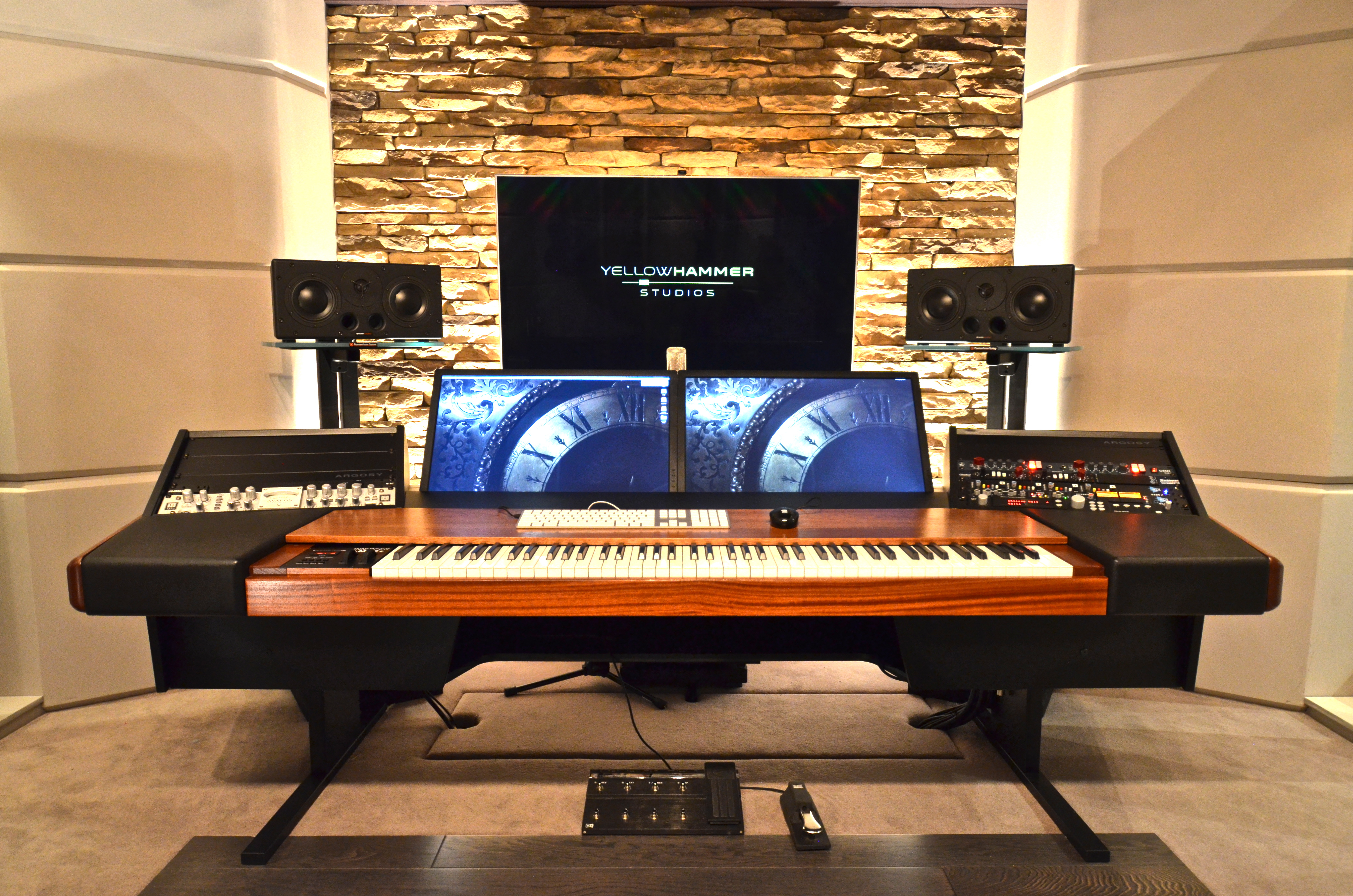 CTD MixRoom™ showing CTD Argosy Console CTD MixRoom™ showing CTD Argosy Console